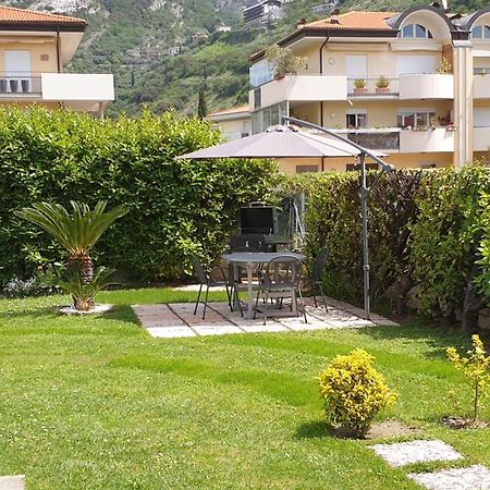 Sam&Sun Apartment Torbole Sul Garda Exterior foto
