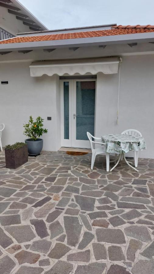 Sam&Sun Apartment Torbole Sul Garda Exterior foto