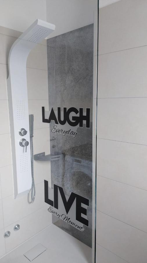 Sam&Sun Apartment Torbole Sul Garda Exterior foto